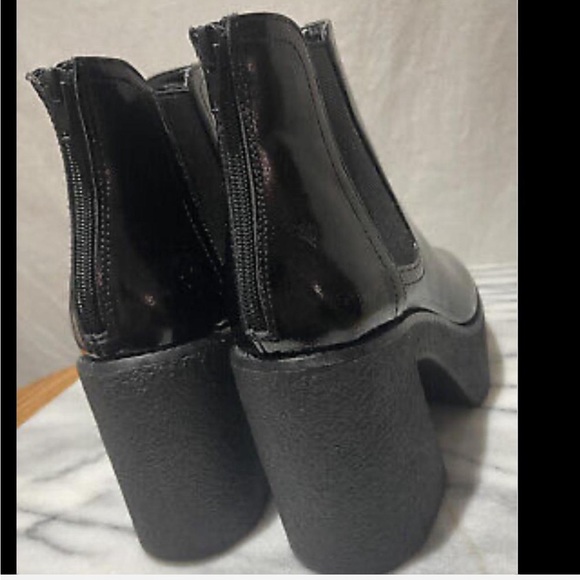 Eco-Friendly Steve Madden Cool Planet Lilly Platform Booties!! - Picture 3 of 4